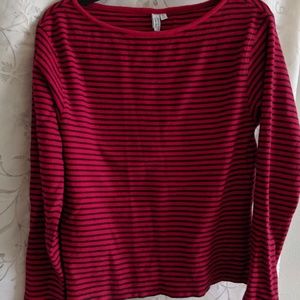 Light knit sweater (boat shoulder)